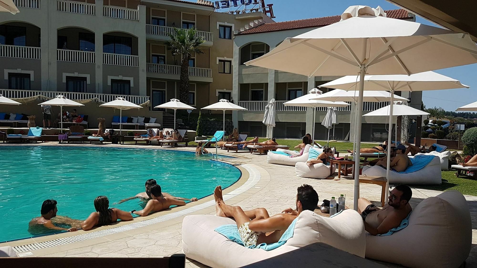 Heaven Hotel Thessaloniki Airport Neon Rysion Екстер'єр фото